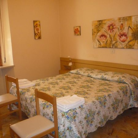 Il Palazzetto Hotel Chiusdino Exterior photo